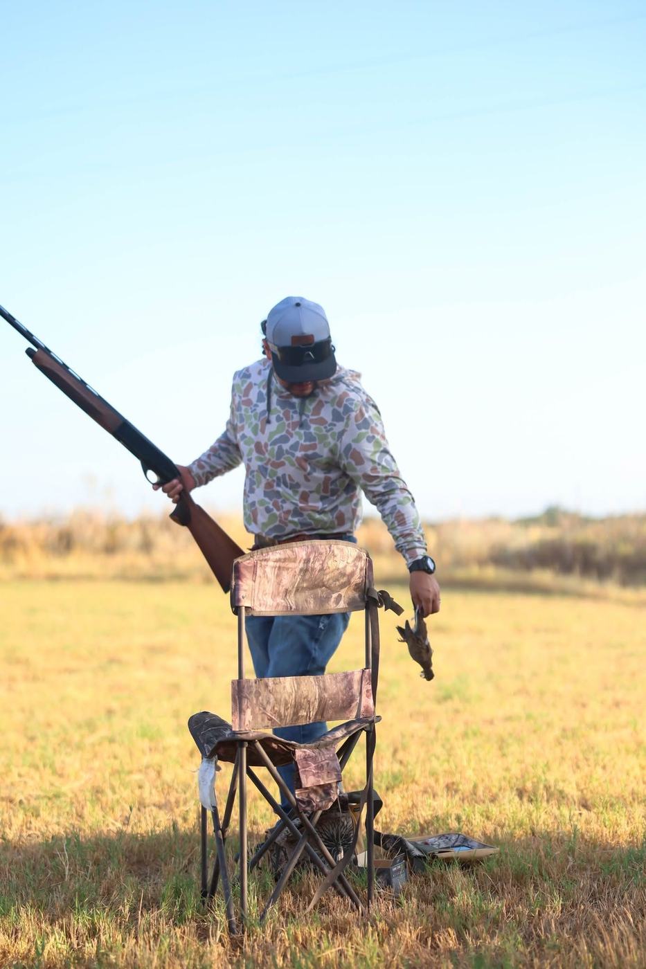 Wingshooter working a dove field in the Dublin area